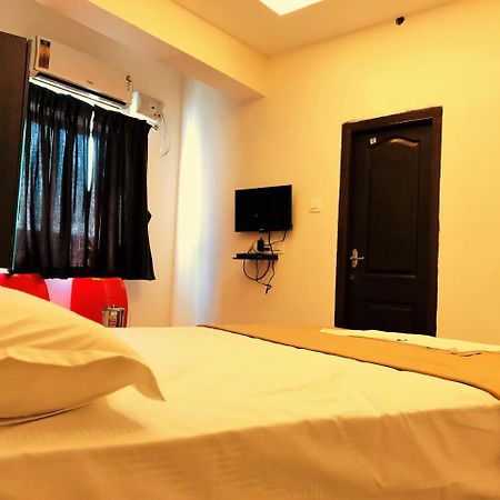Cosmo Lodge Mangalore Luaran gambar