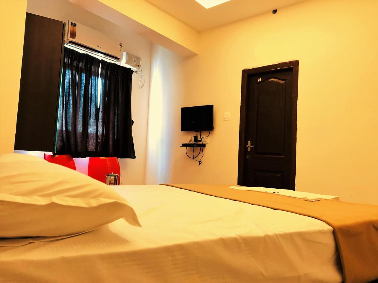 Cosmo Lodge Mangalore Luaran gambar