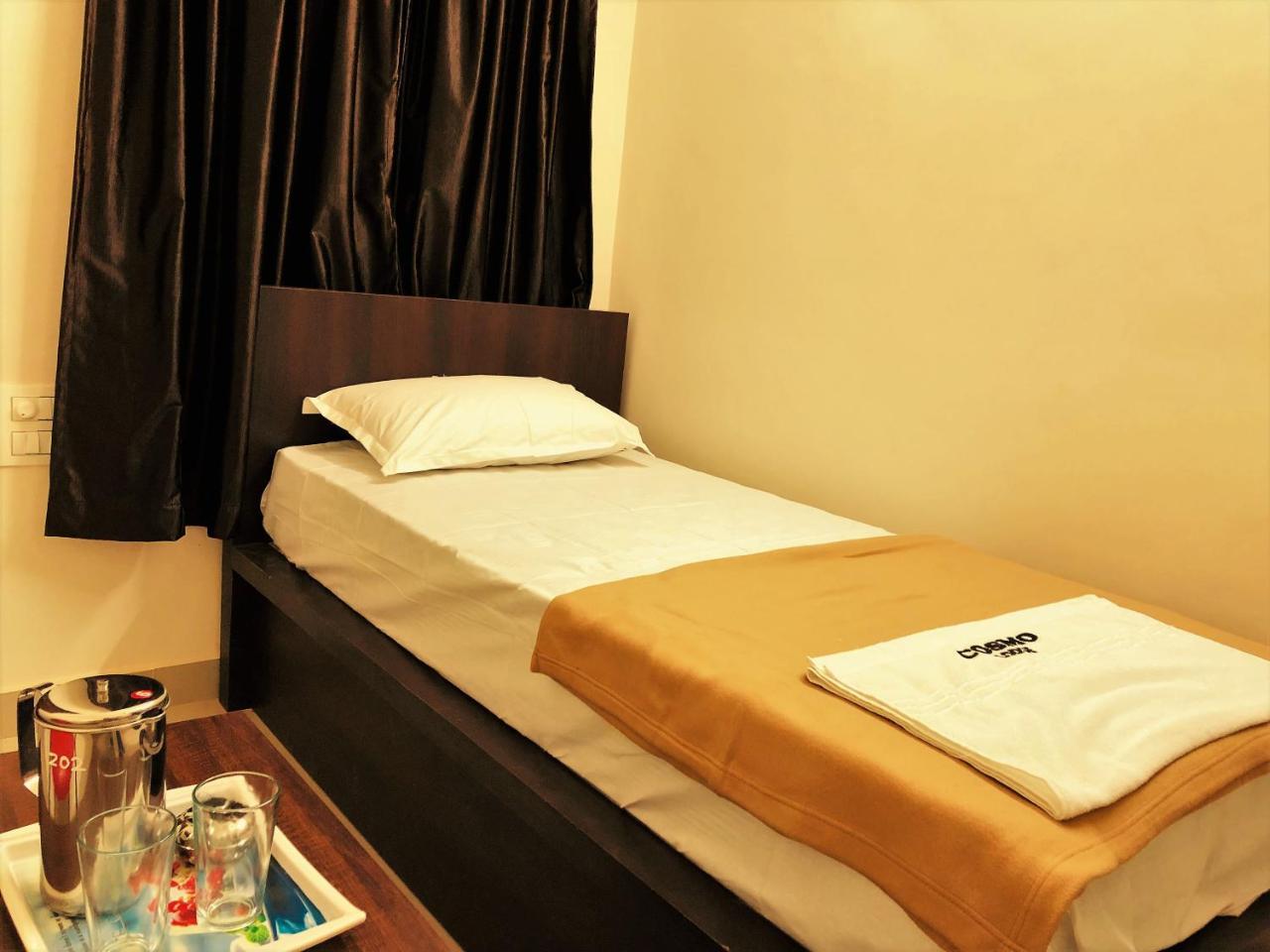 Cosmo Lodge Mangalore Luaran gambar